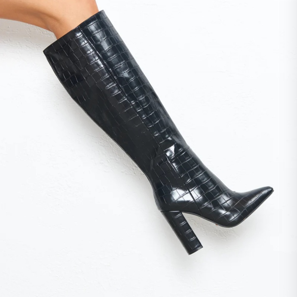 NEVER WORN BILLINI “MILLA” croc boots.